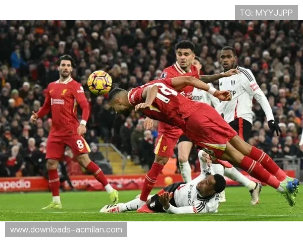 富勒姆里德97分钟世界波破门,英超保级队主场逼平利物浦