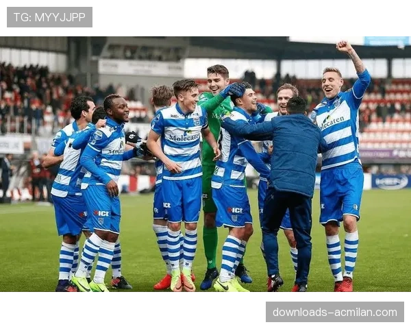 官方:门兴格拉德巴赫与功勋主帅法尔克续约至2028年